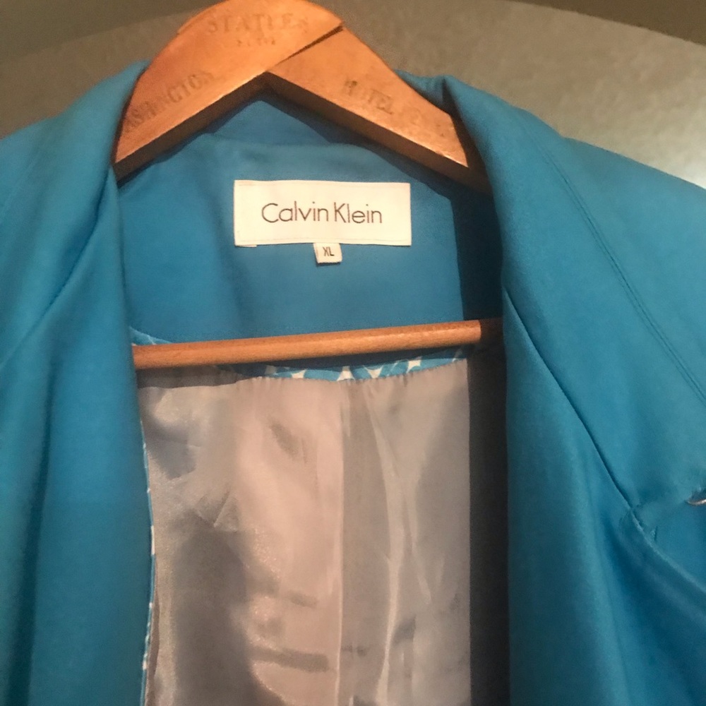 Calvin Klein short trench-coat in Bright blue